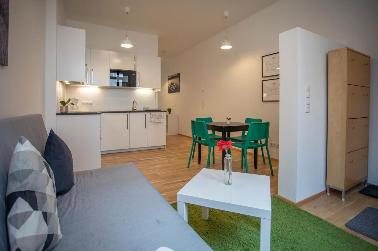 Innsbruck Urban Apartment I No Stairs I 24H Contactless Check-In ภายนอก รูปภาพ